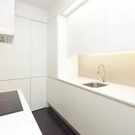Apartment Windmill White - 2 Bedroom Duplex On City Center